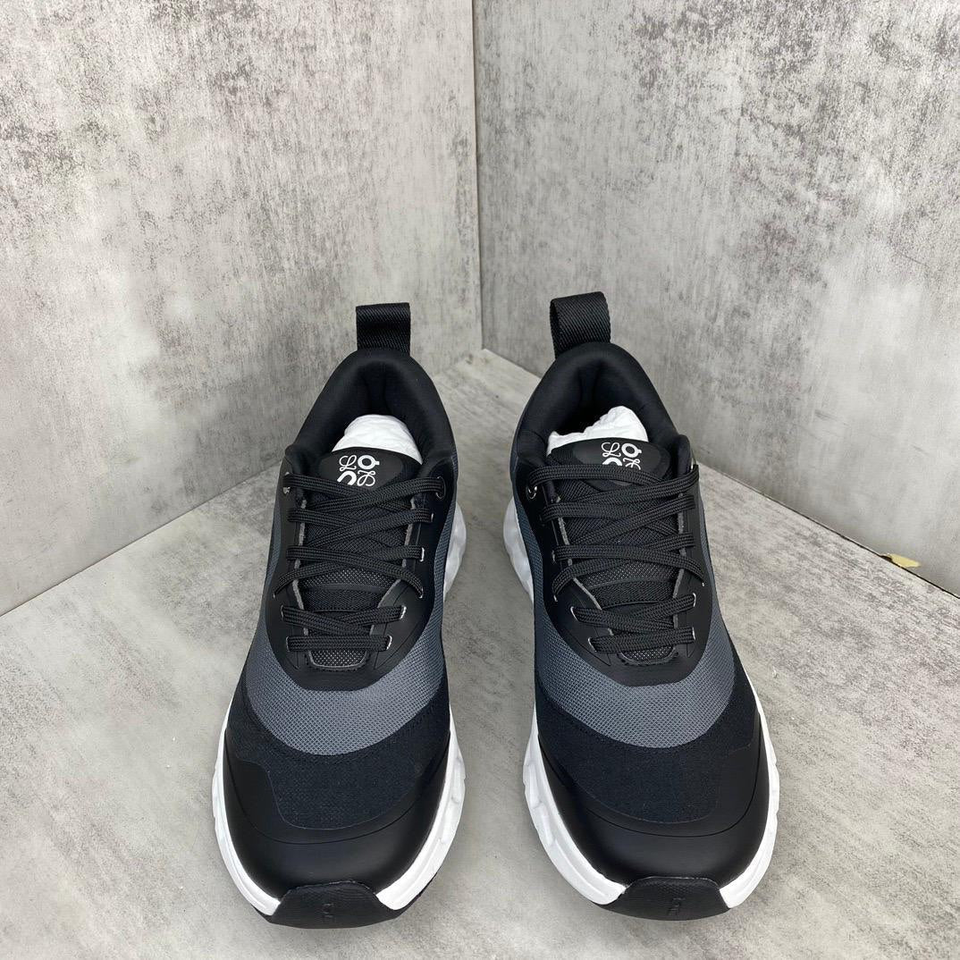 LW Sneakers