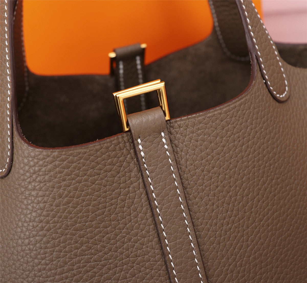 Bucket Bag Taupe