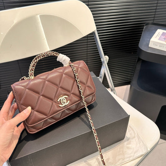 Chain Shoulder Bag